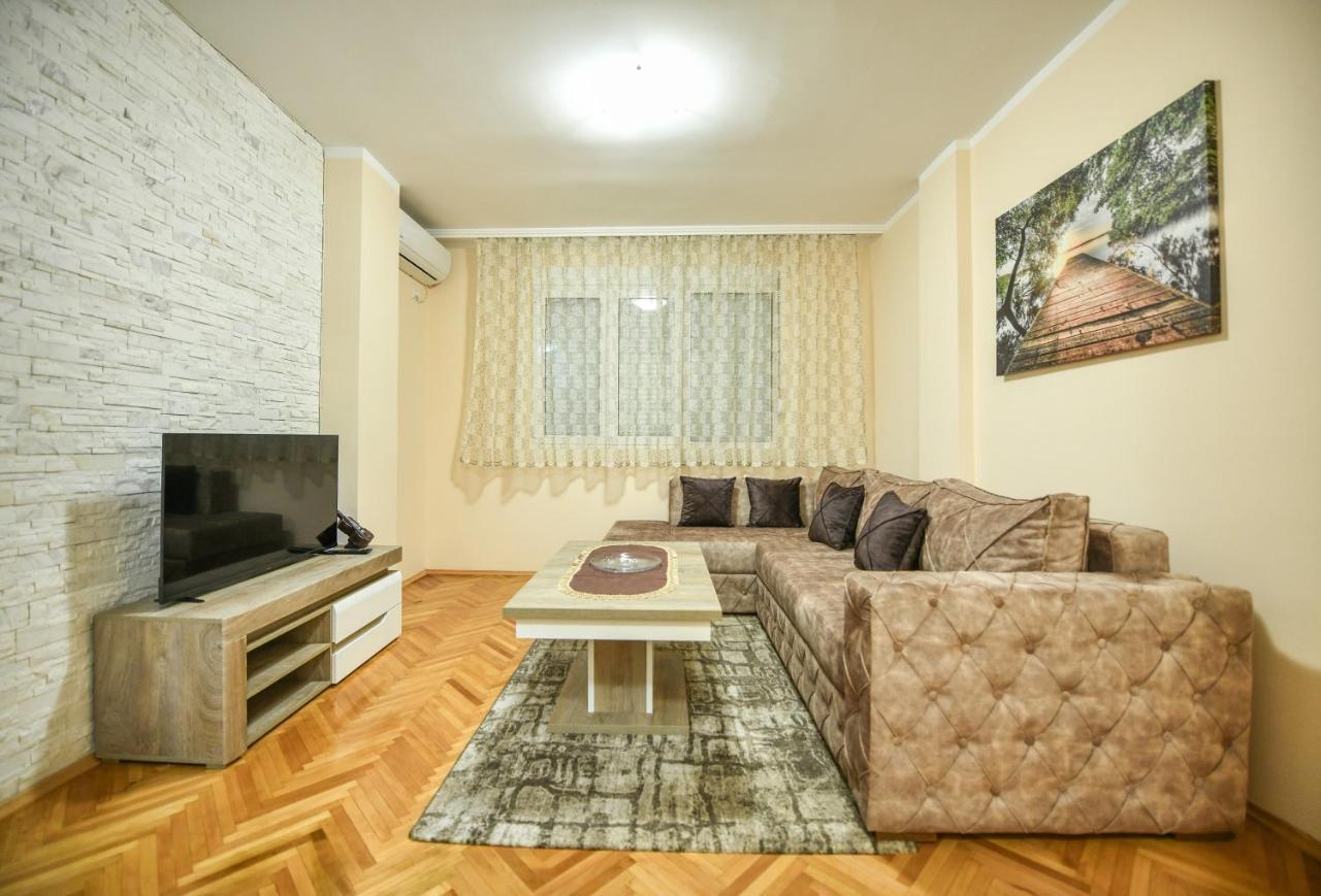 Apartman Centar 2 Podgorica Exteriér fotografie