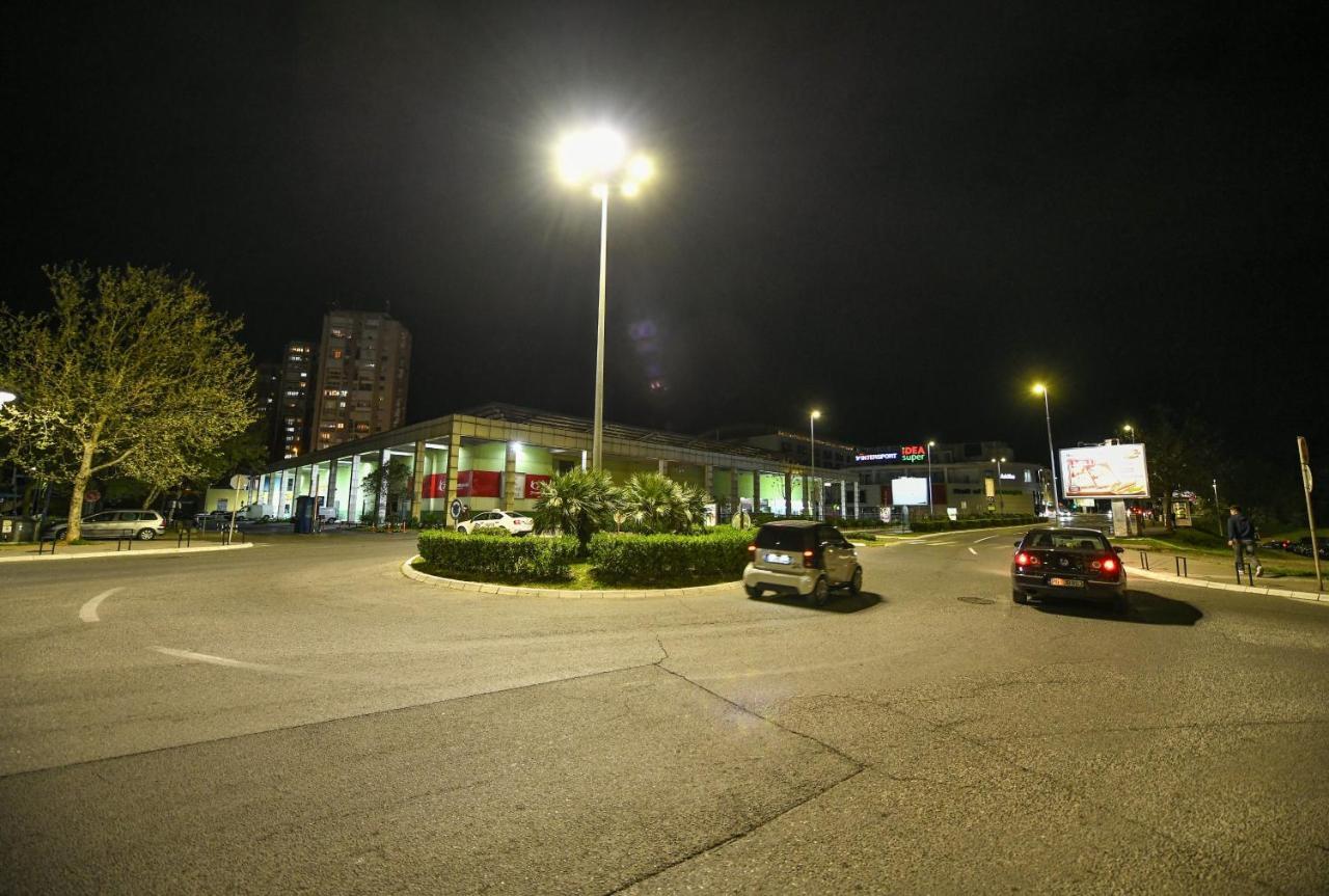 Apartman Centar 2 Podgorica Exteriér fotografie