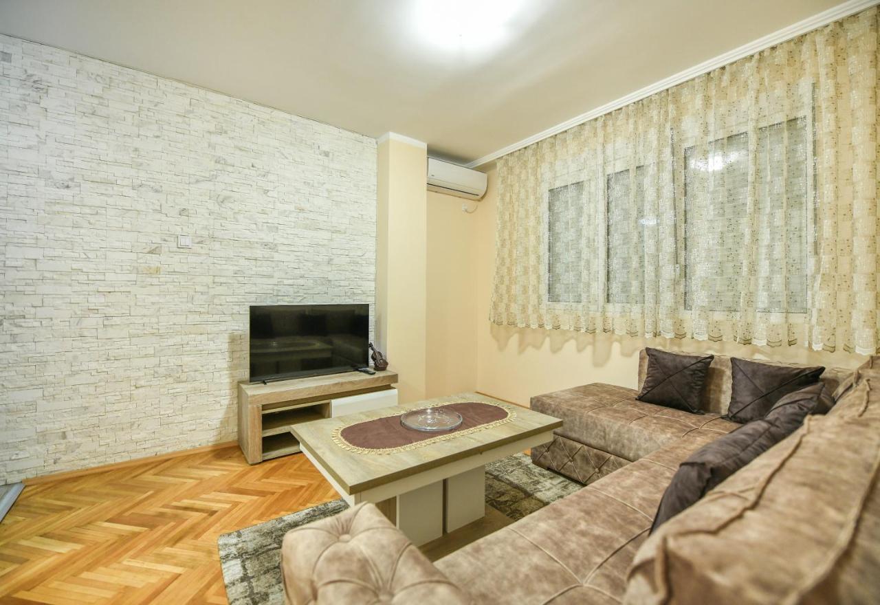 Apartman Centar 2 Podgorica Exteriér fotografie